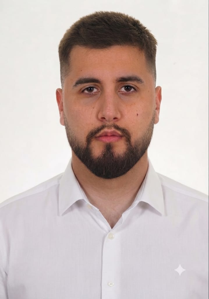 Carlos García Palomo - Graduado en Física por la Universidad de Granada